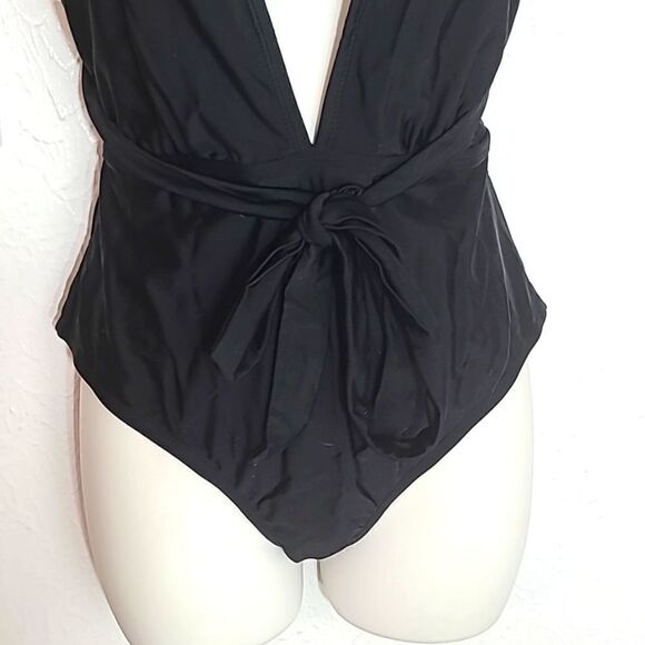 Cupshe One-piece Bathing Suit, Black, Size Medium, NWOT - Picture 3 of 10